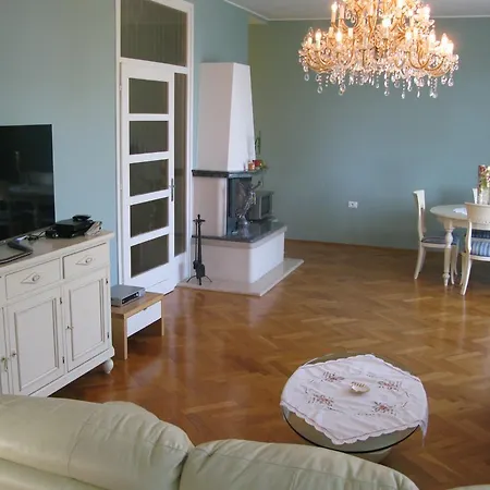Vilă Raisa Opatija